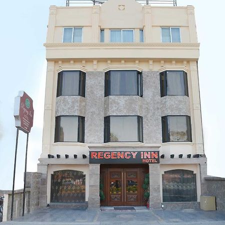 Regency Inn Hotel Lahore Exteriör bild