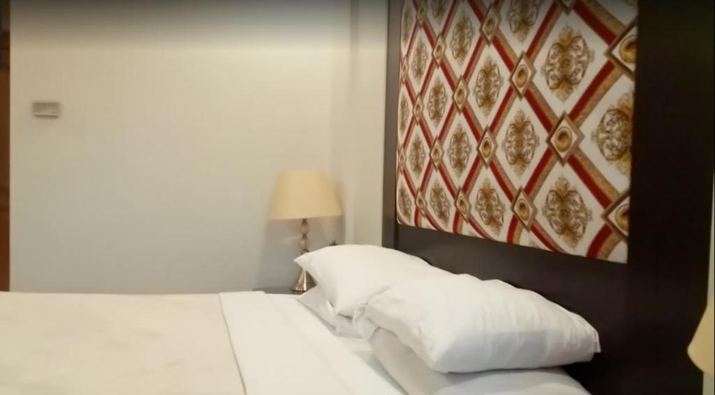 Regency Inn Hotel Lahore Exteriör bild